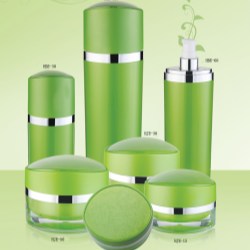 CPL unveils its new HBE line of elegant acrylic jars and bottles